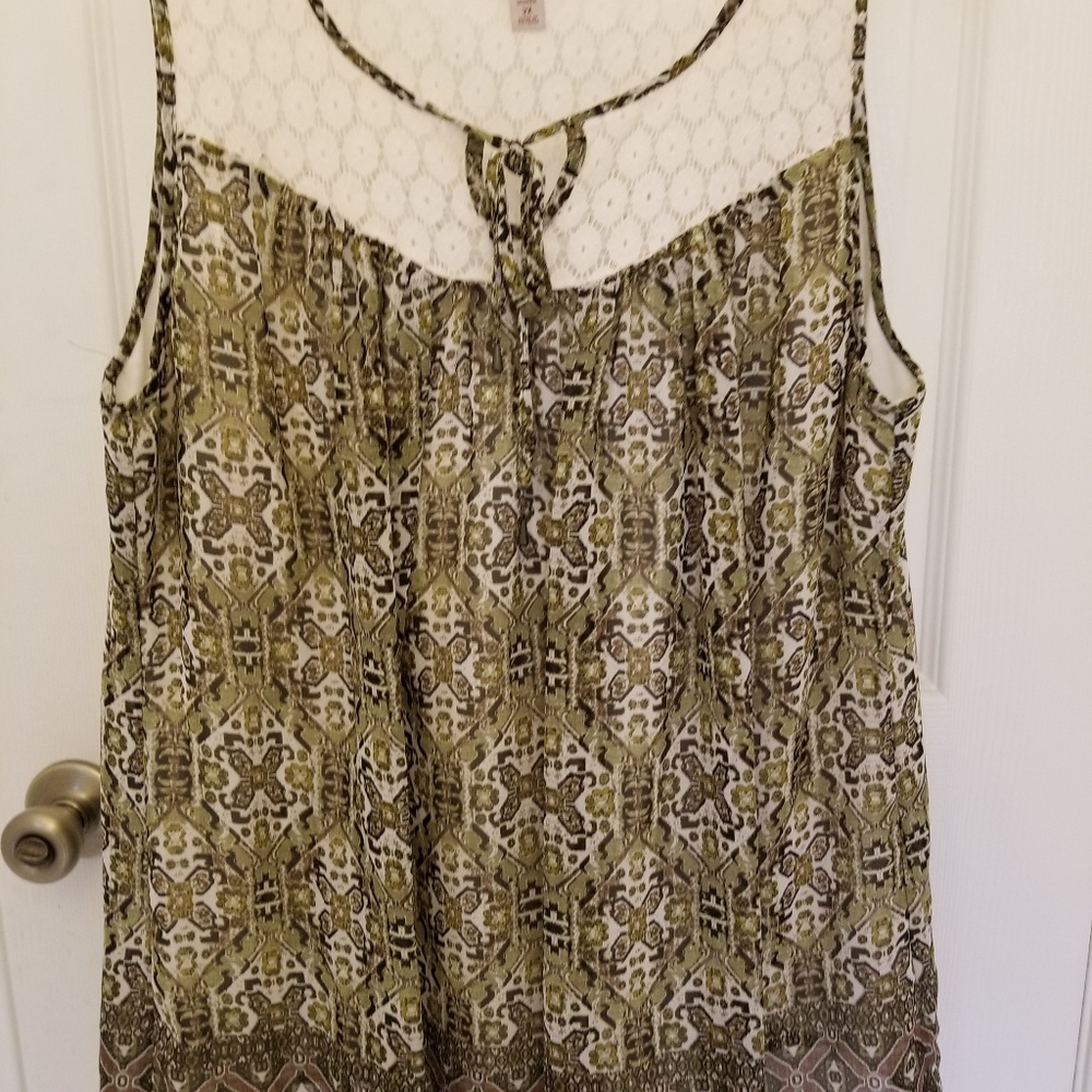 Dress Barn Sleeveless Top